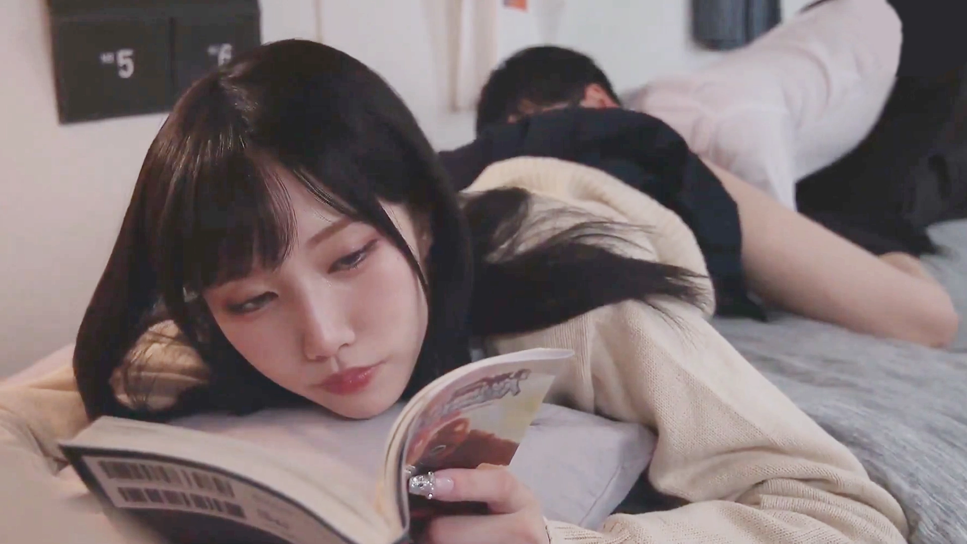 CHONGTOICO-1217 | Bú lồn nhỏ bạn mãi mê đọc truyện – Sex Jav VietSub | chongtoico