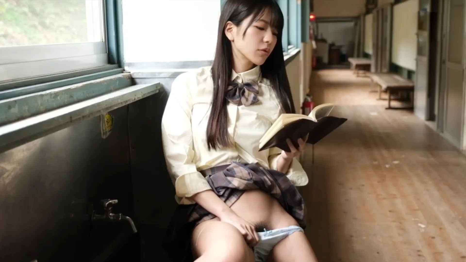 Poster phim người lớn Nhật Bản thuộc thương hiệu chongtoico